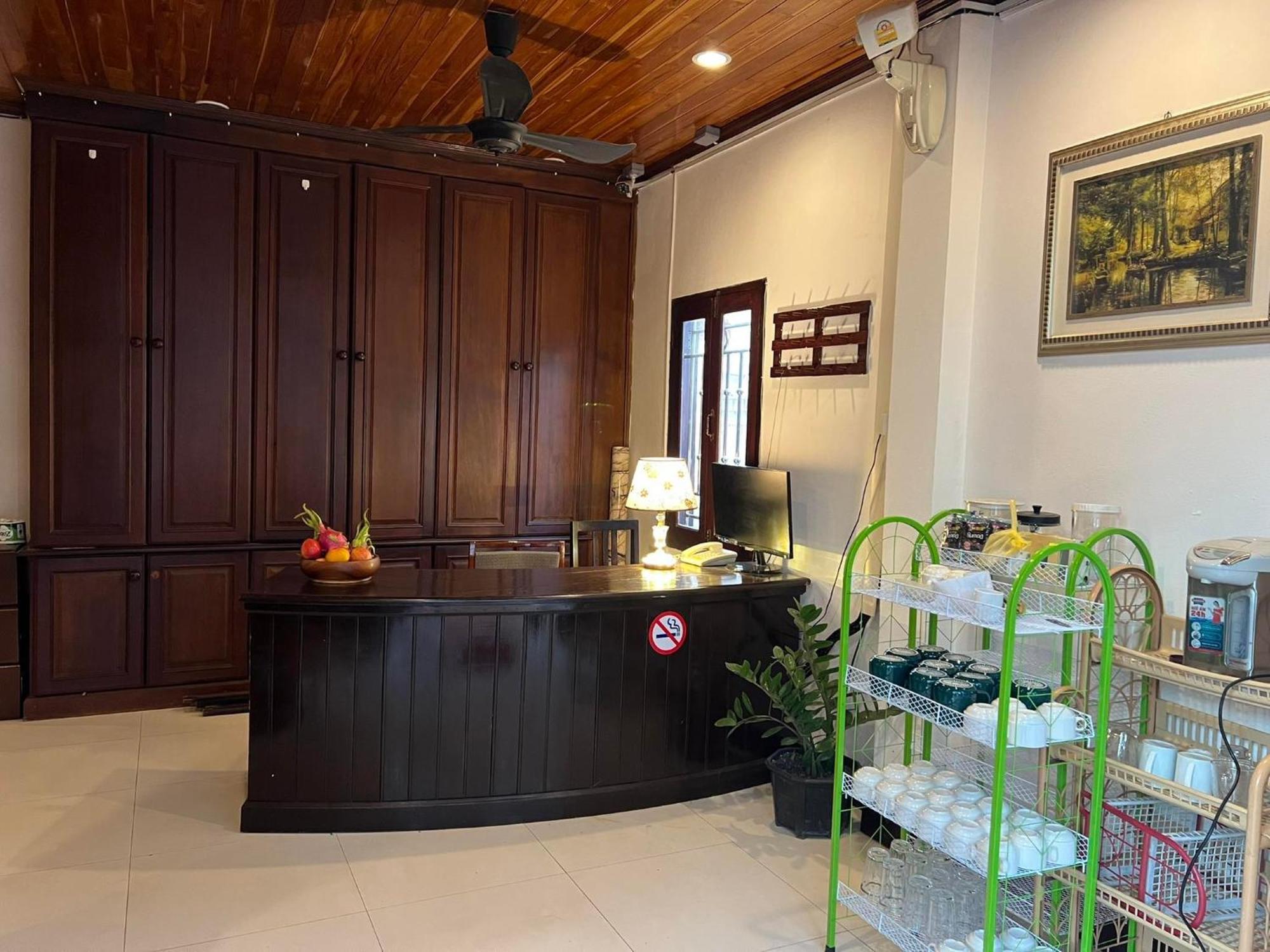 Jasmine Place House لوانغ برابانغ المظهر الخارجي الصورة